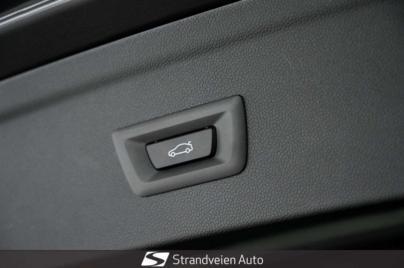 BMW iX xDrive 40
