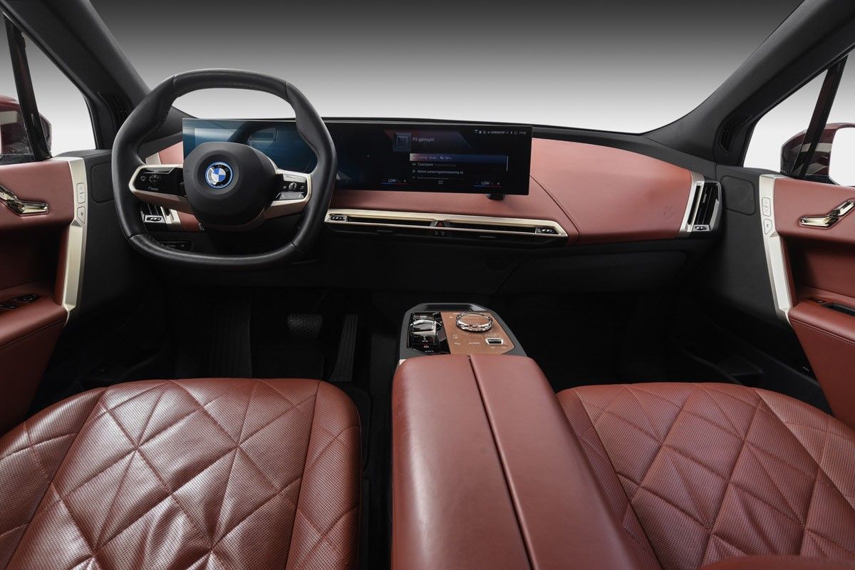 BMW iX xDrive 40
