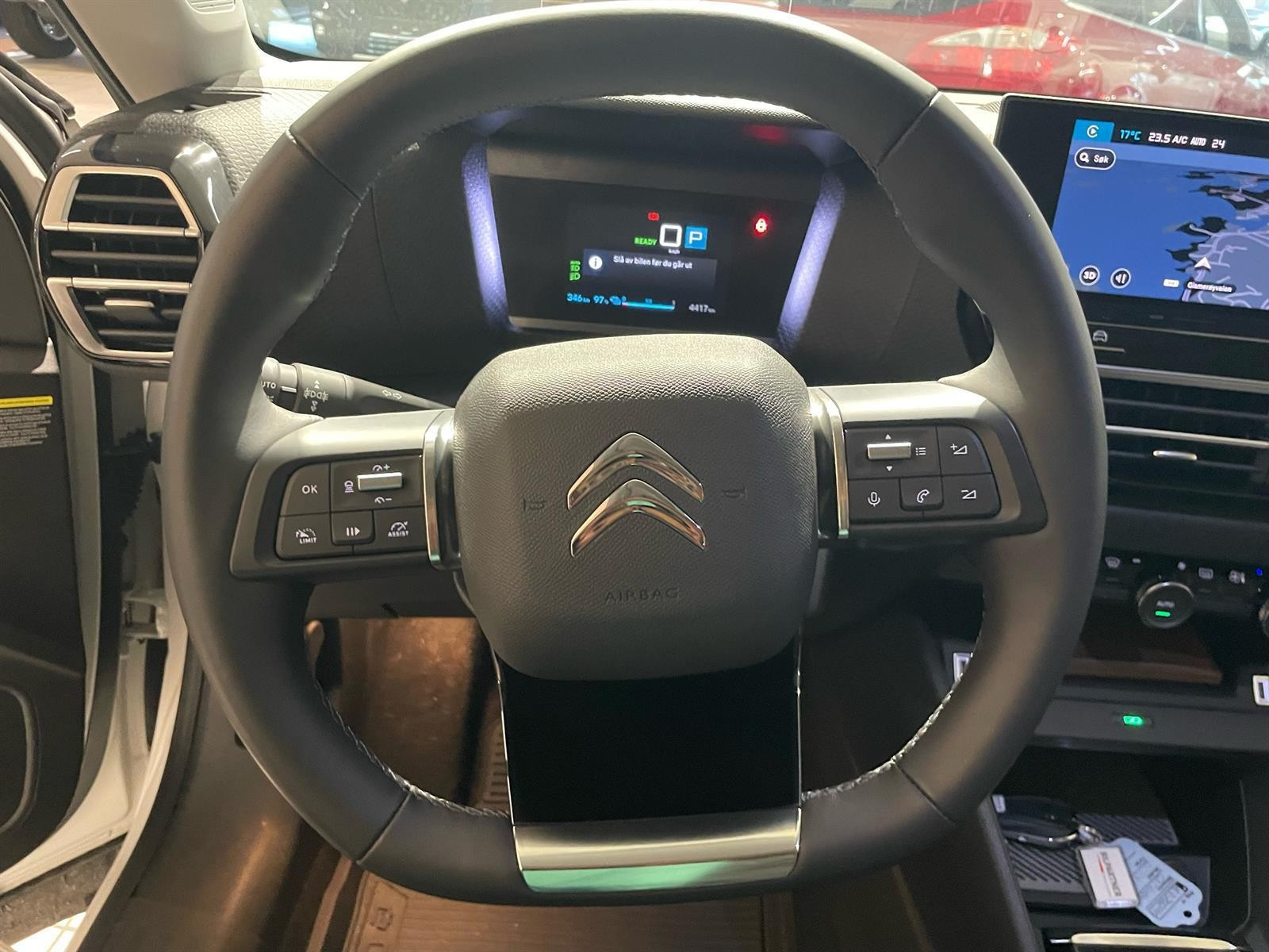 Citroen E-C4 X