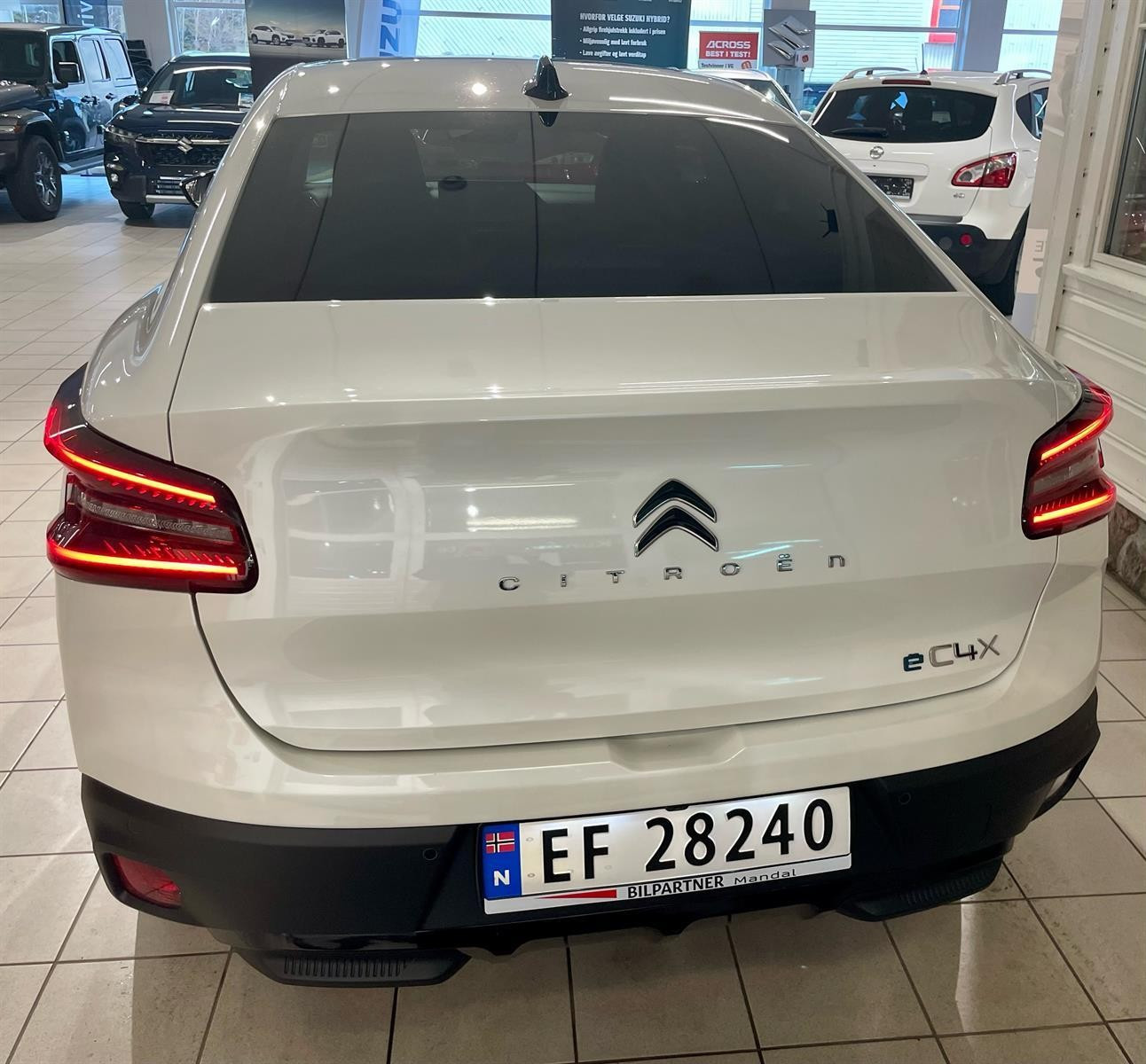 Citroen E-C4 X