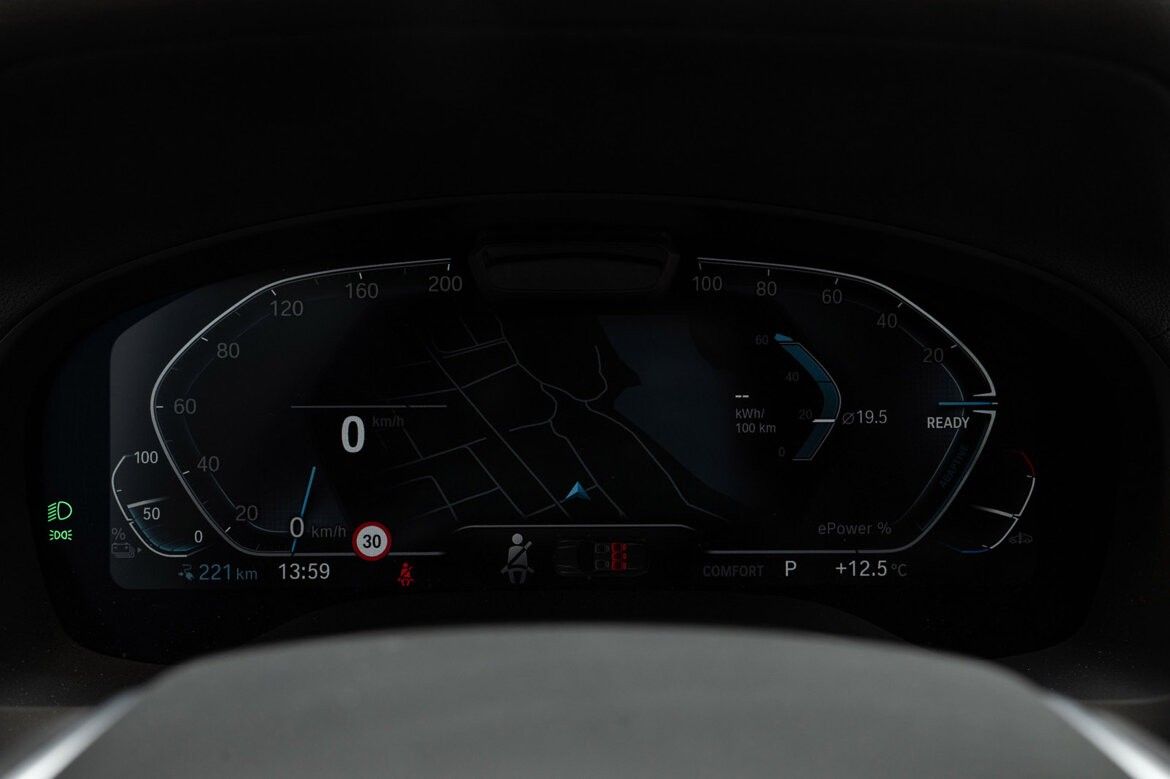 BMW iX3