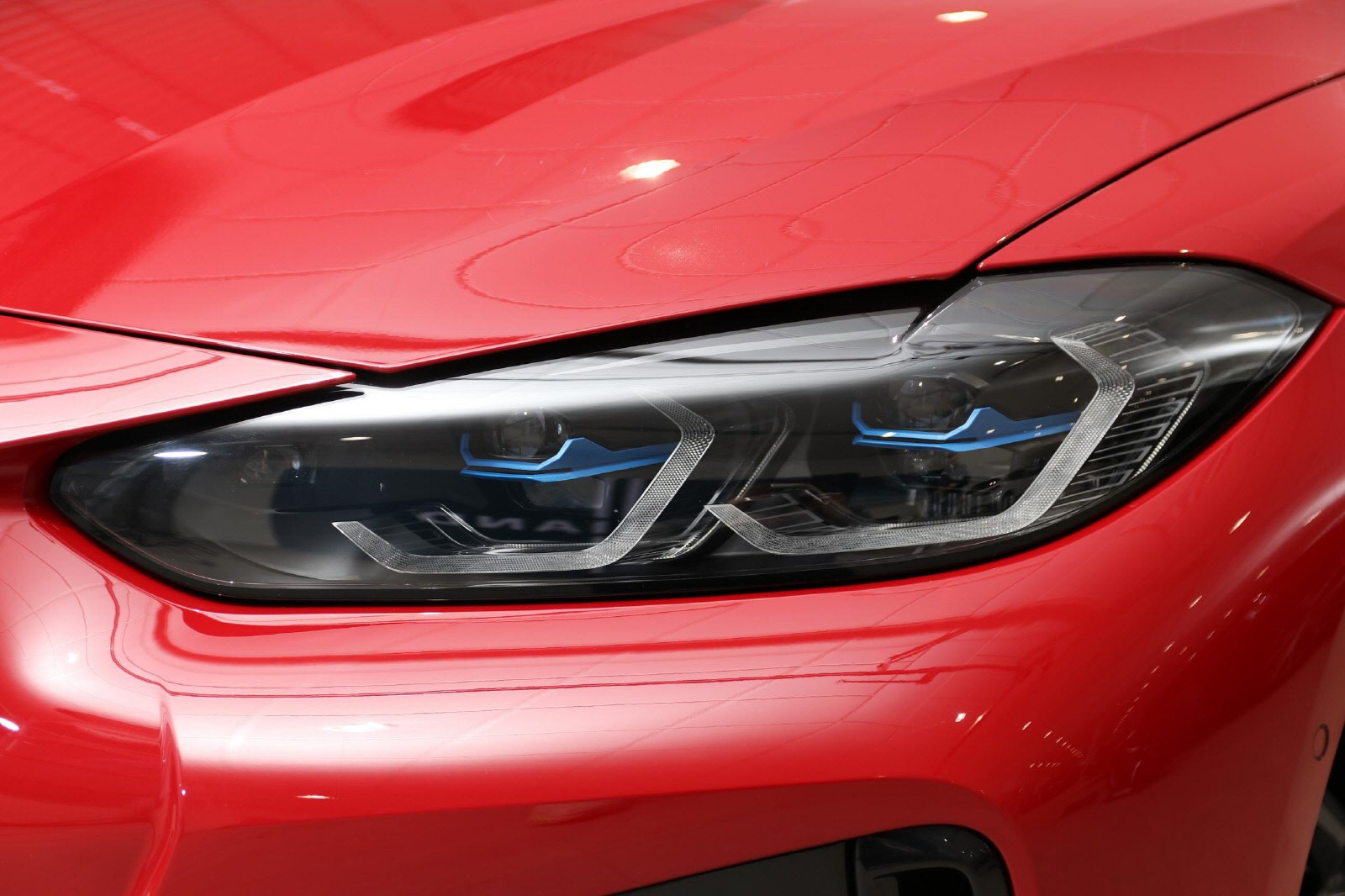BMW i4 M50