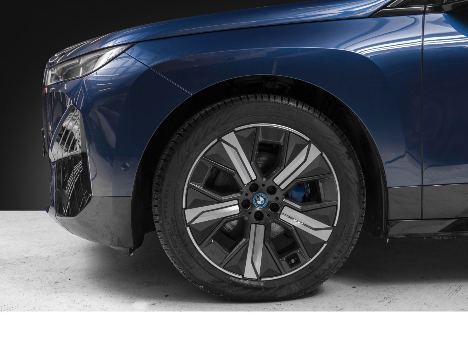 BMW iX xDrive 40