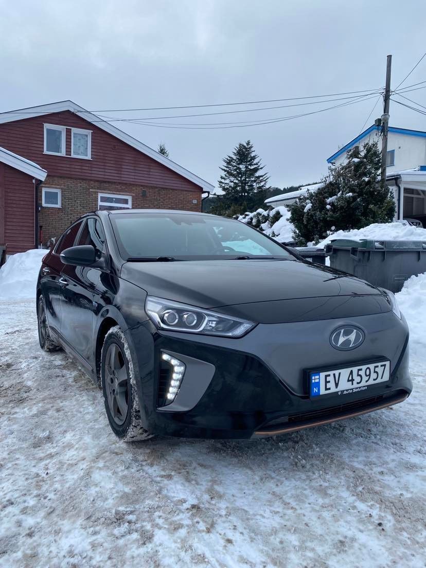 Hyundai IONIQ