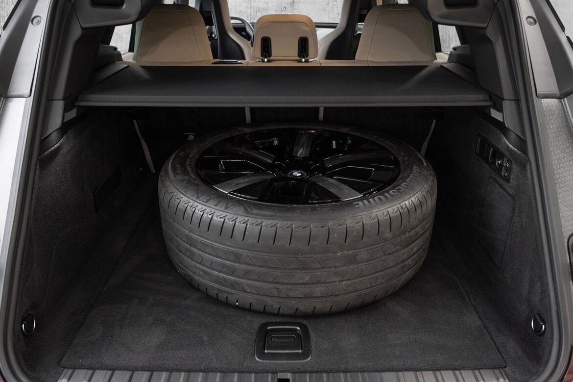 BMW iX xDrive 40