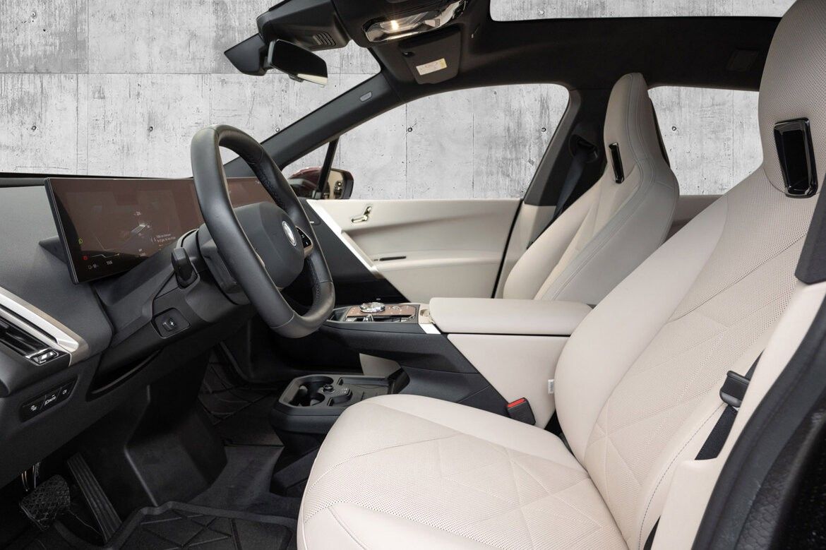BMW iX xDrive 40
