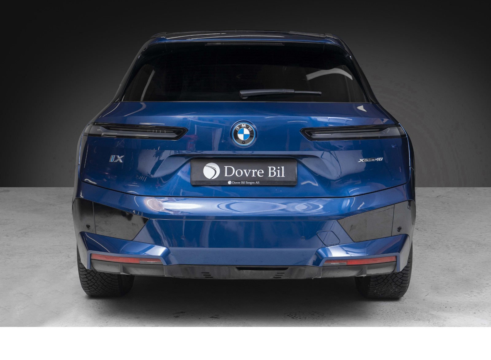 BMW iX xDrive 40