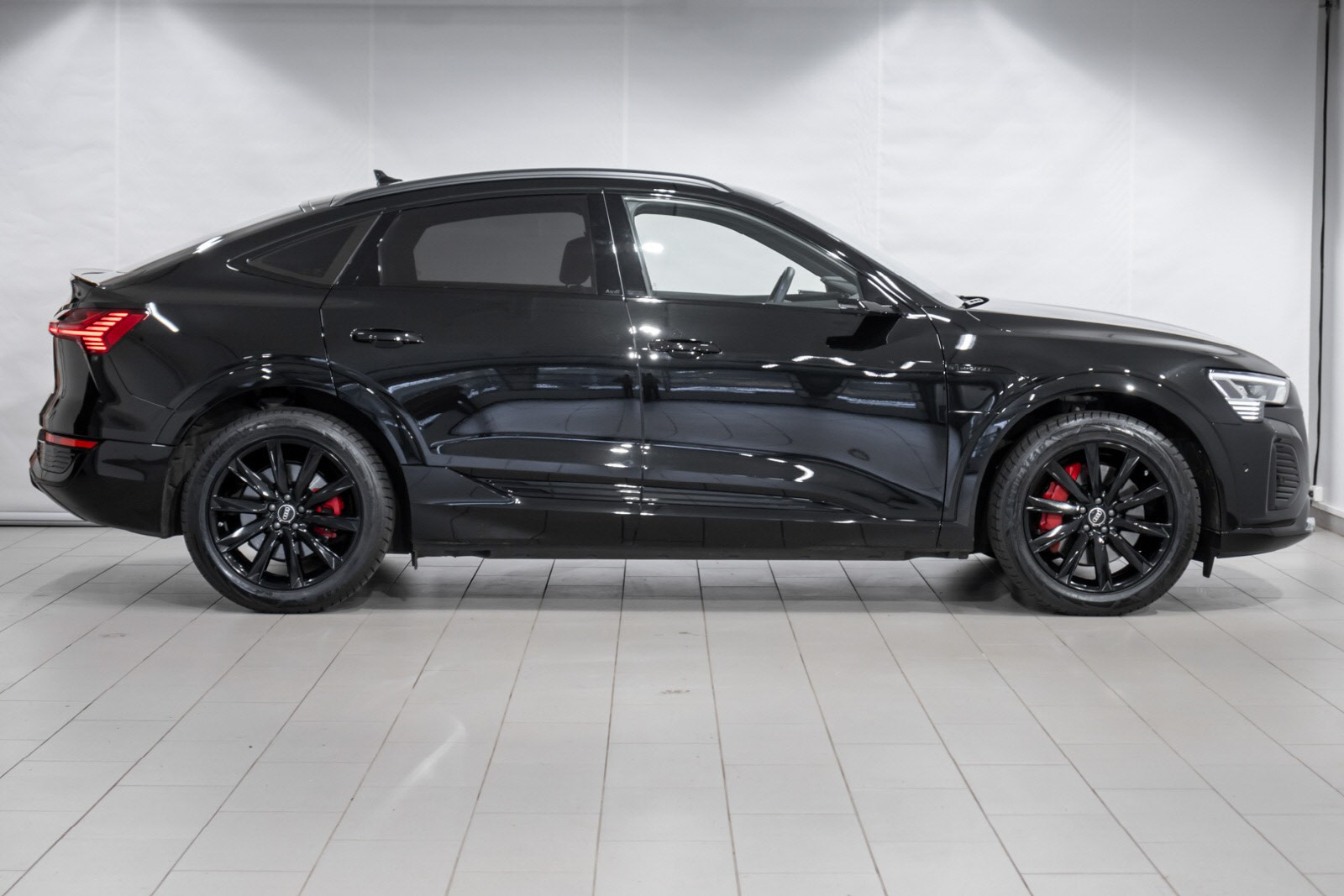 Audi Q8 e-tron