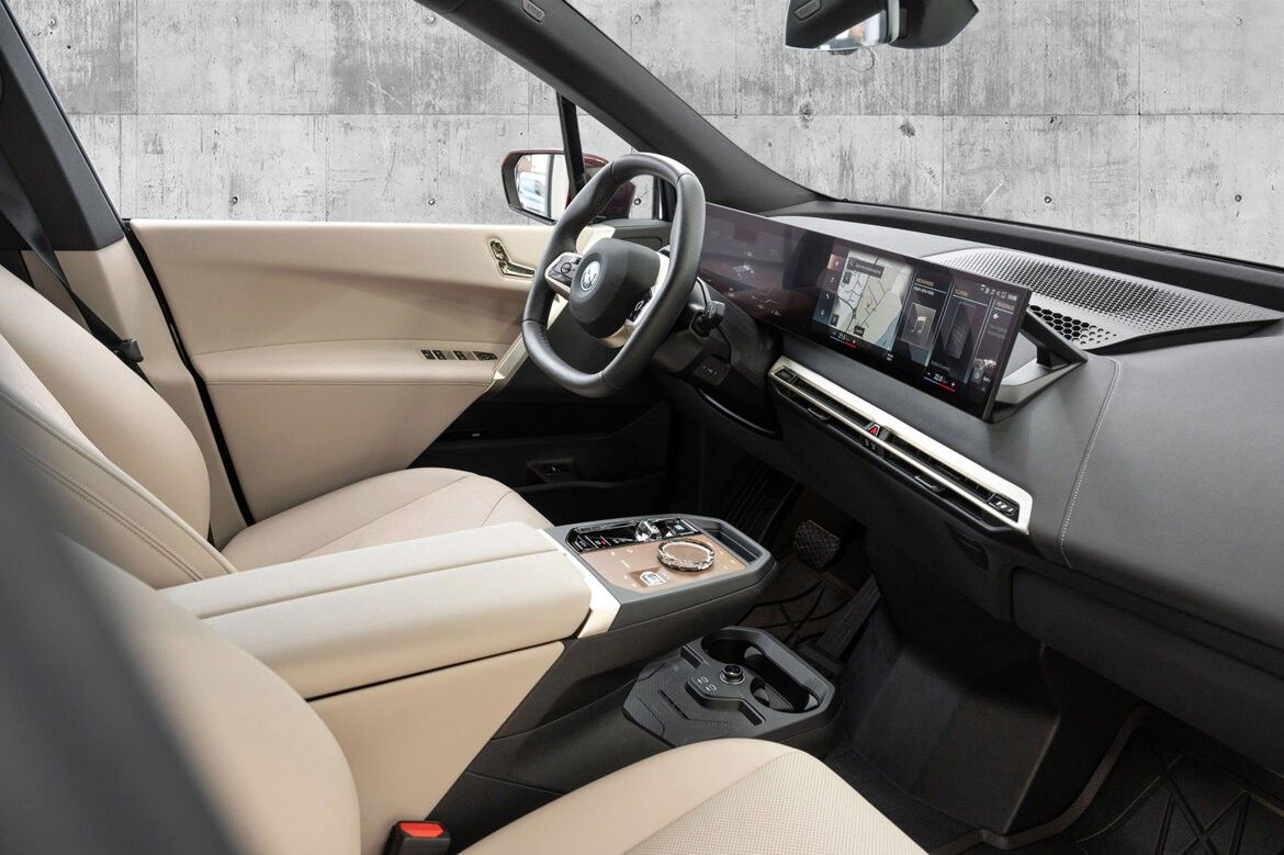 BMW iX xDrive 40