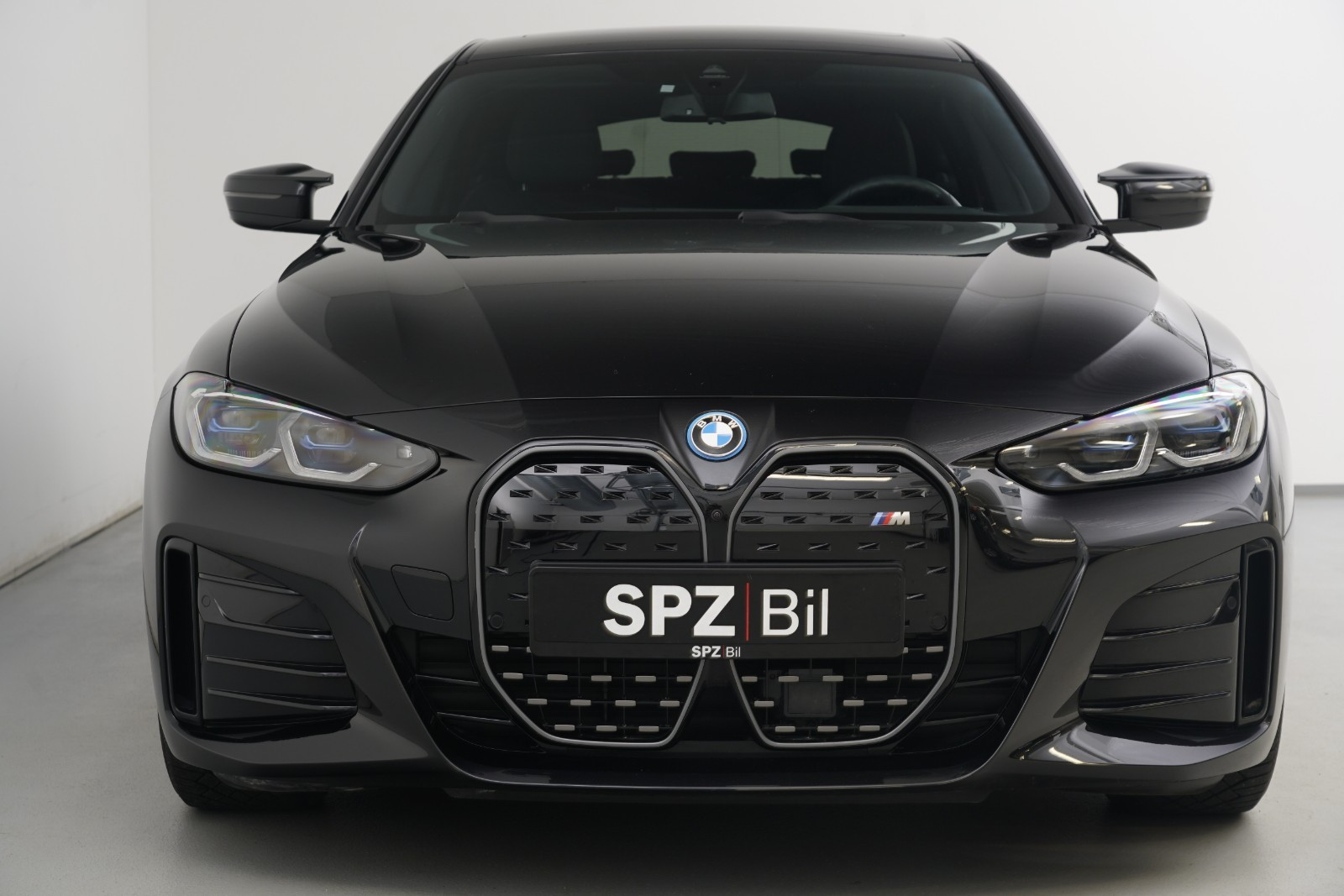 BMW i4 M50