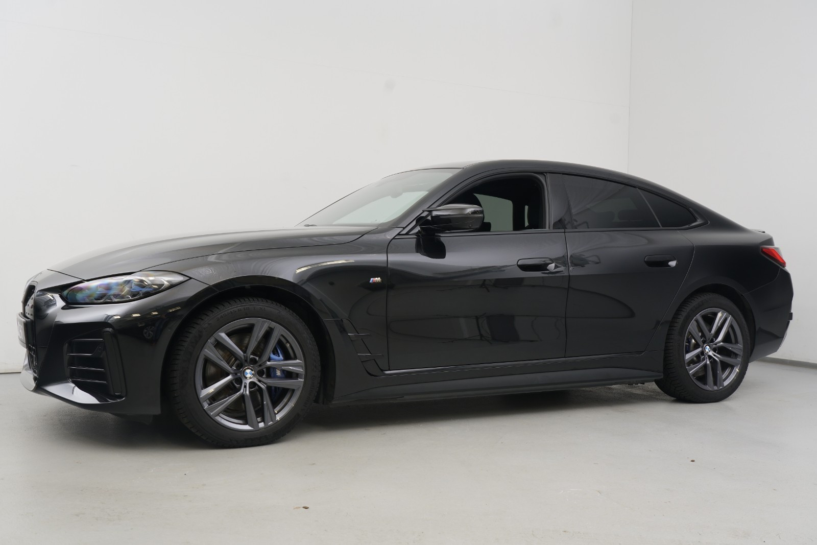 BMW i4 M50