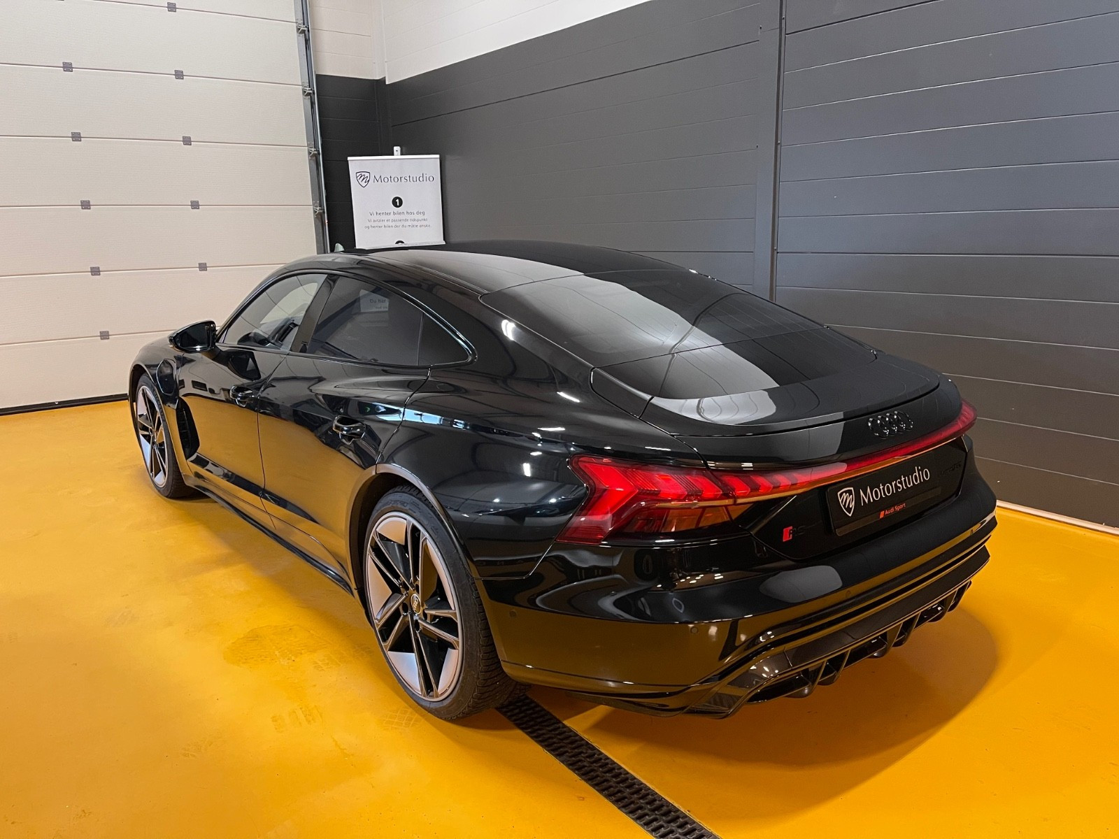 Audi e-tron GT RS