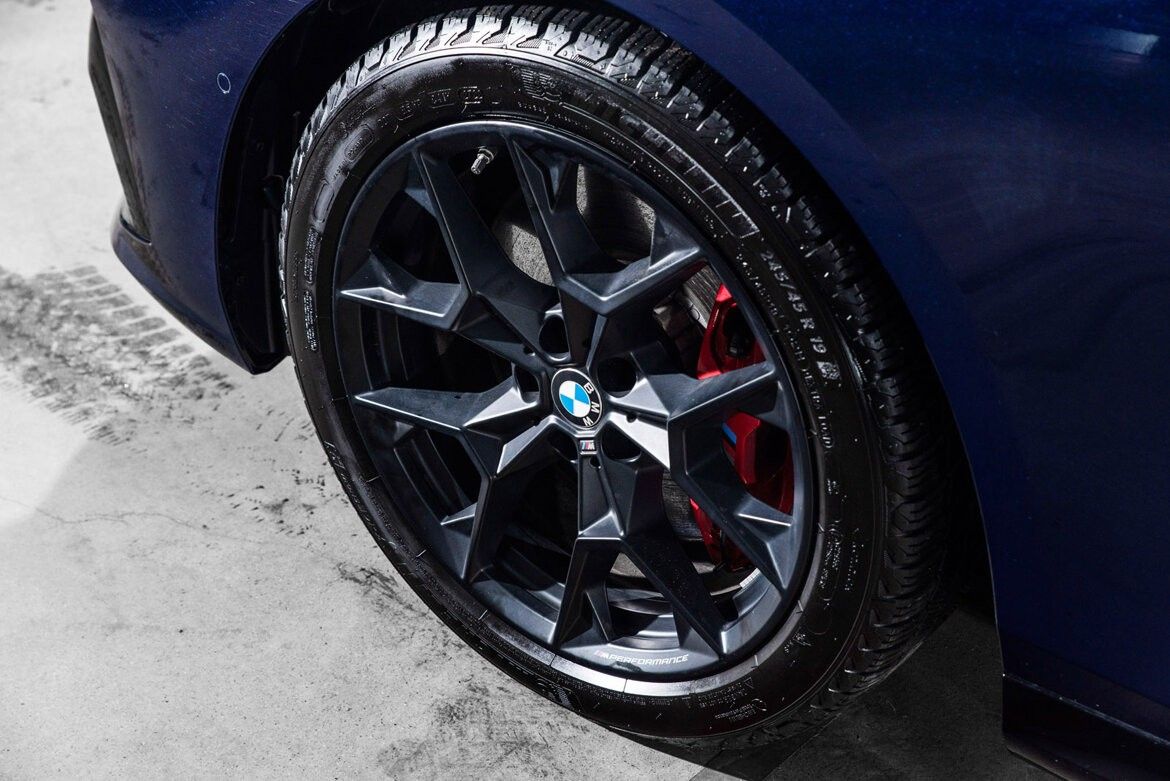 BMW i5 M60