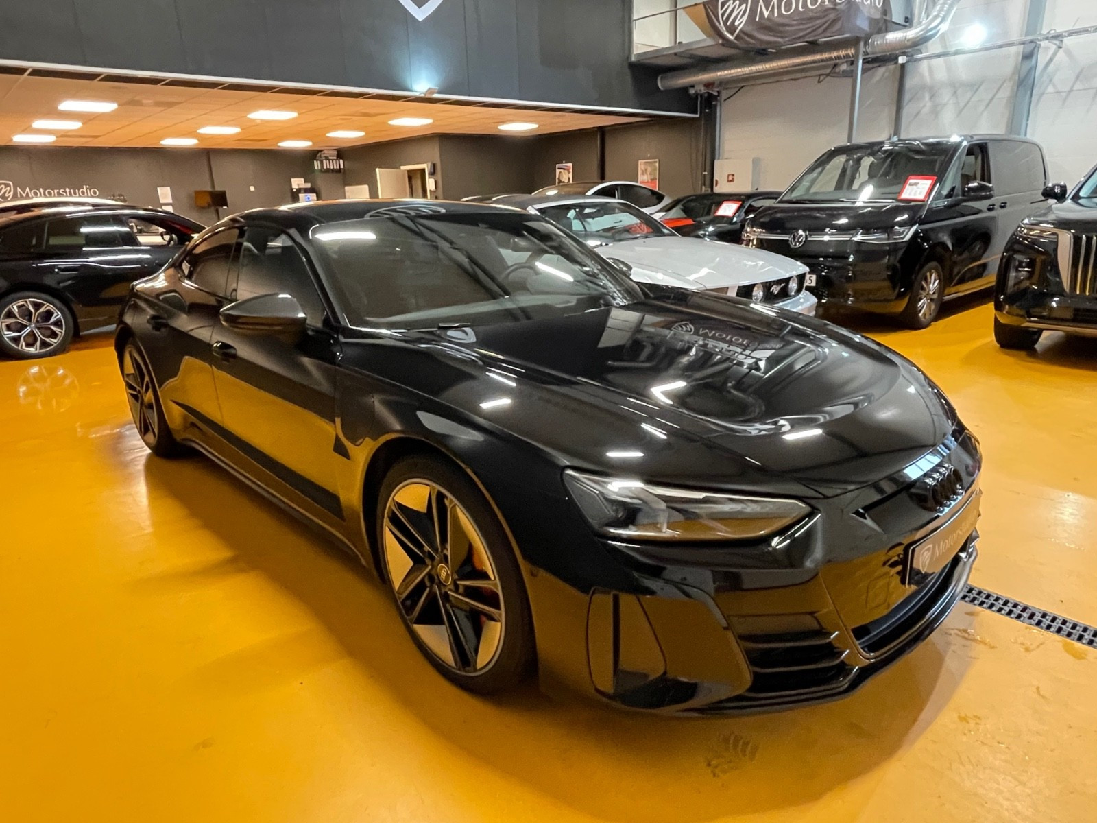 Audi e-tron GT RS
