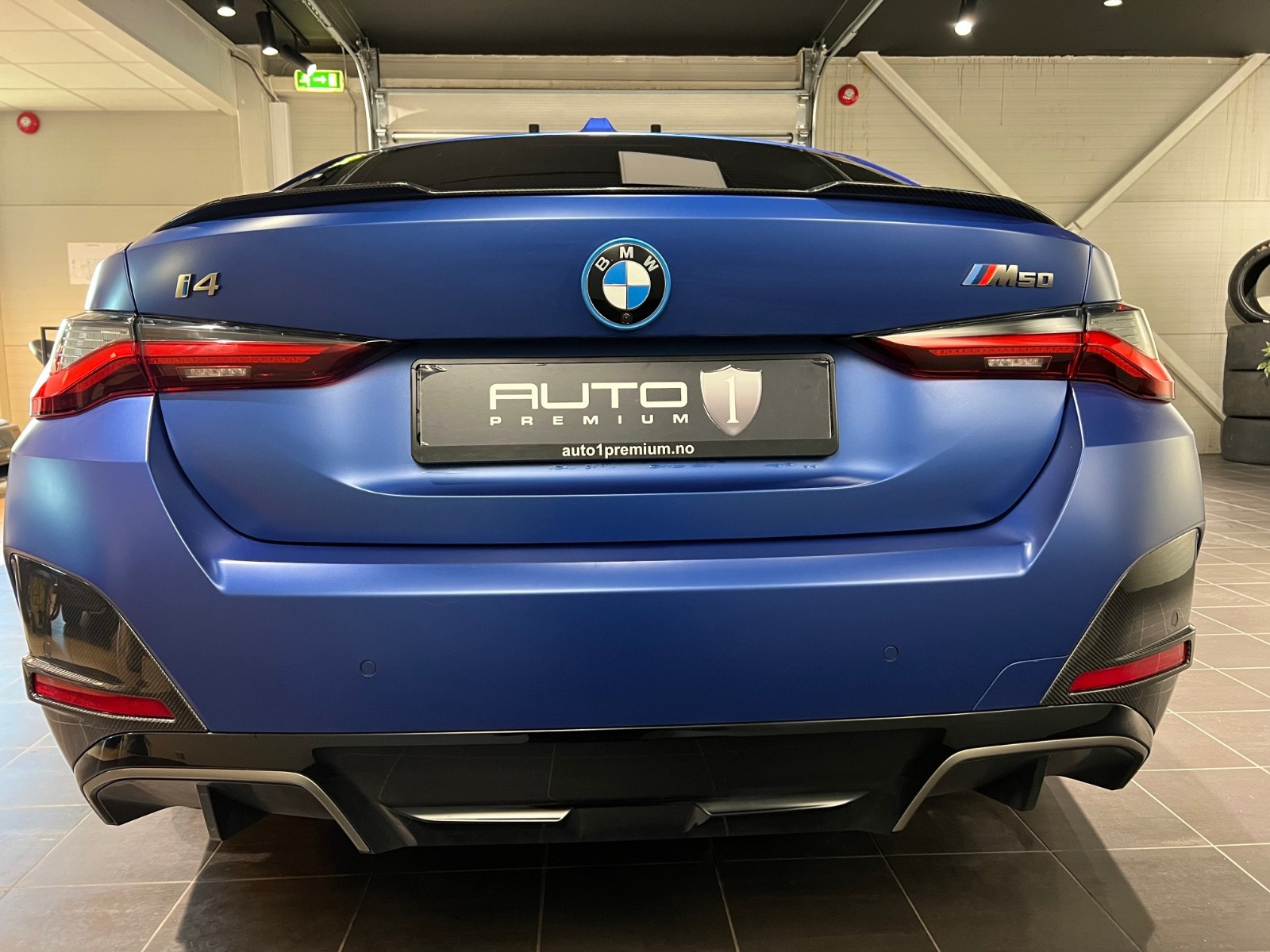 BMW i4 M50