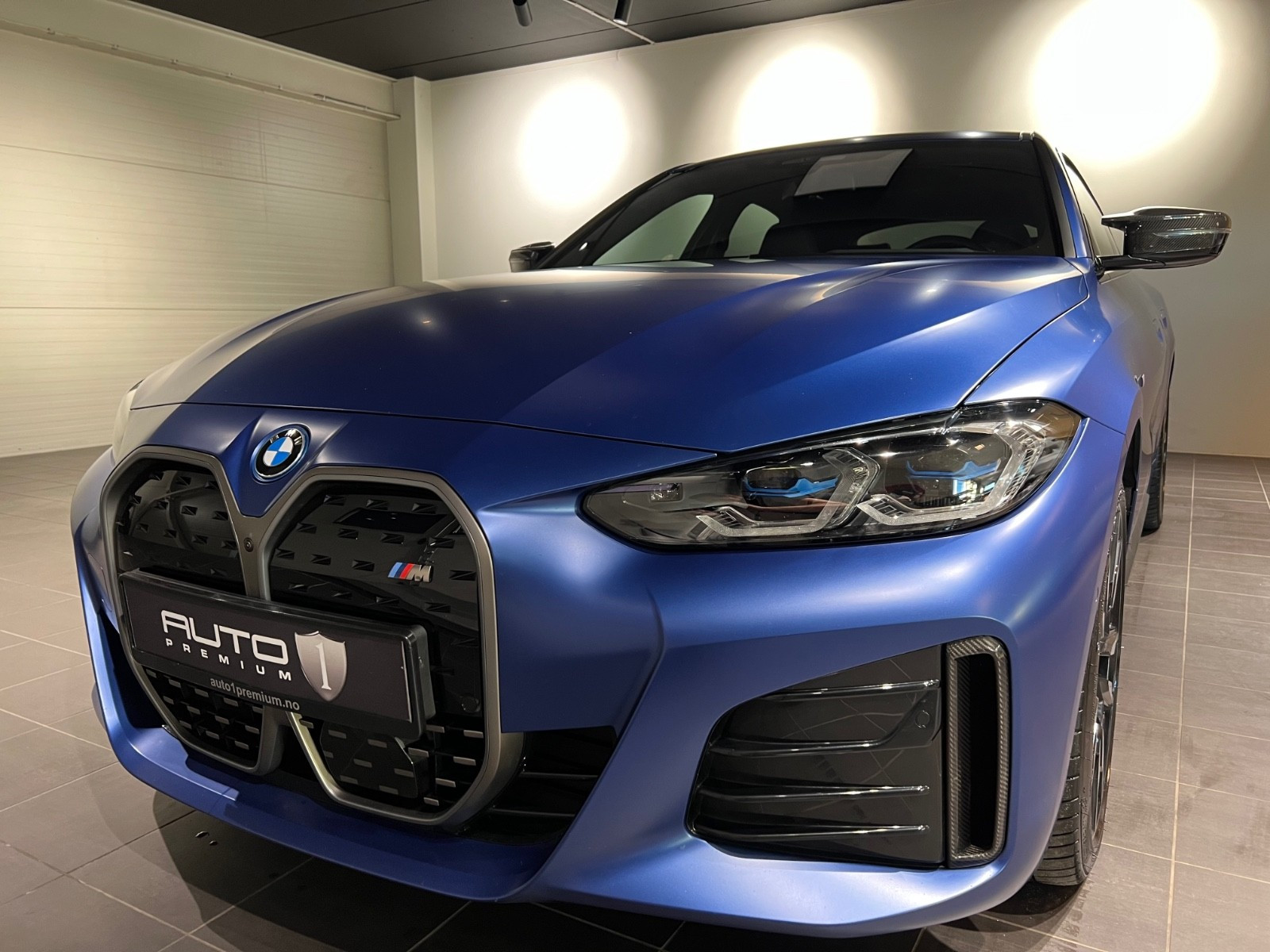 BMW i4 M50