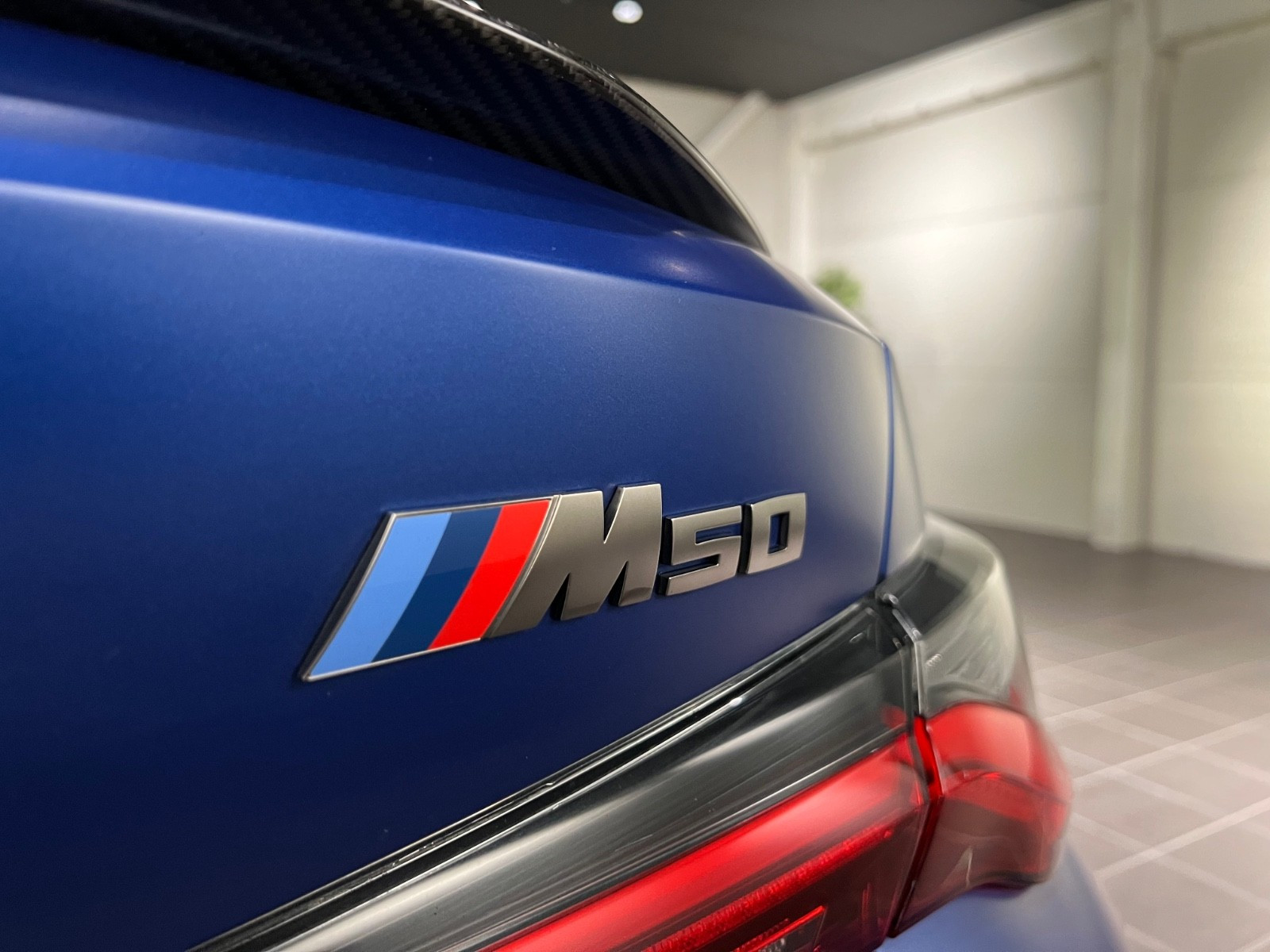 BMW i4 M50