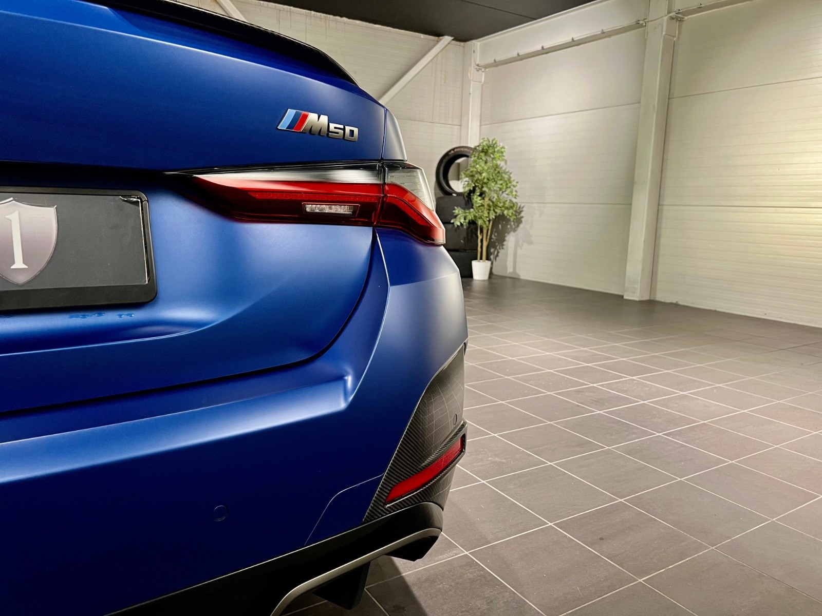BMW i4 M50