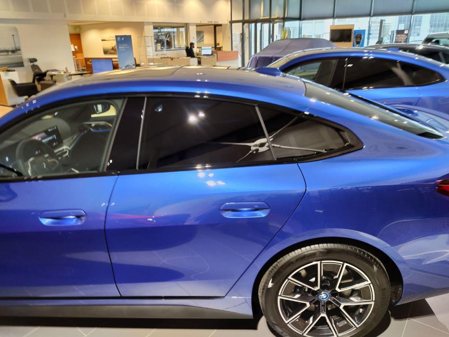 BMW i4 M50