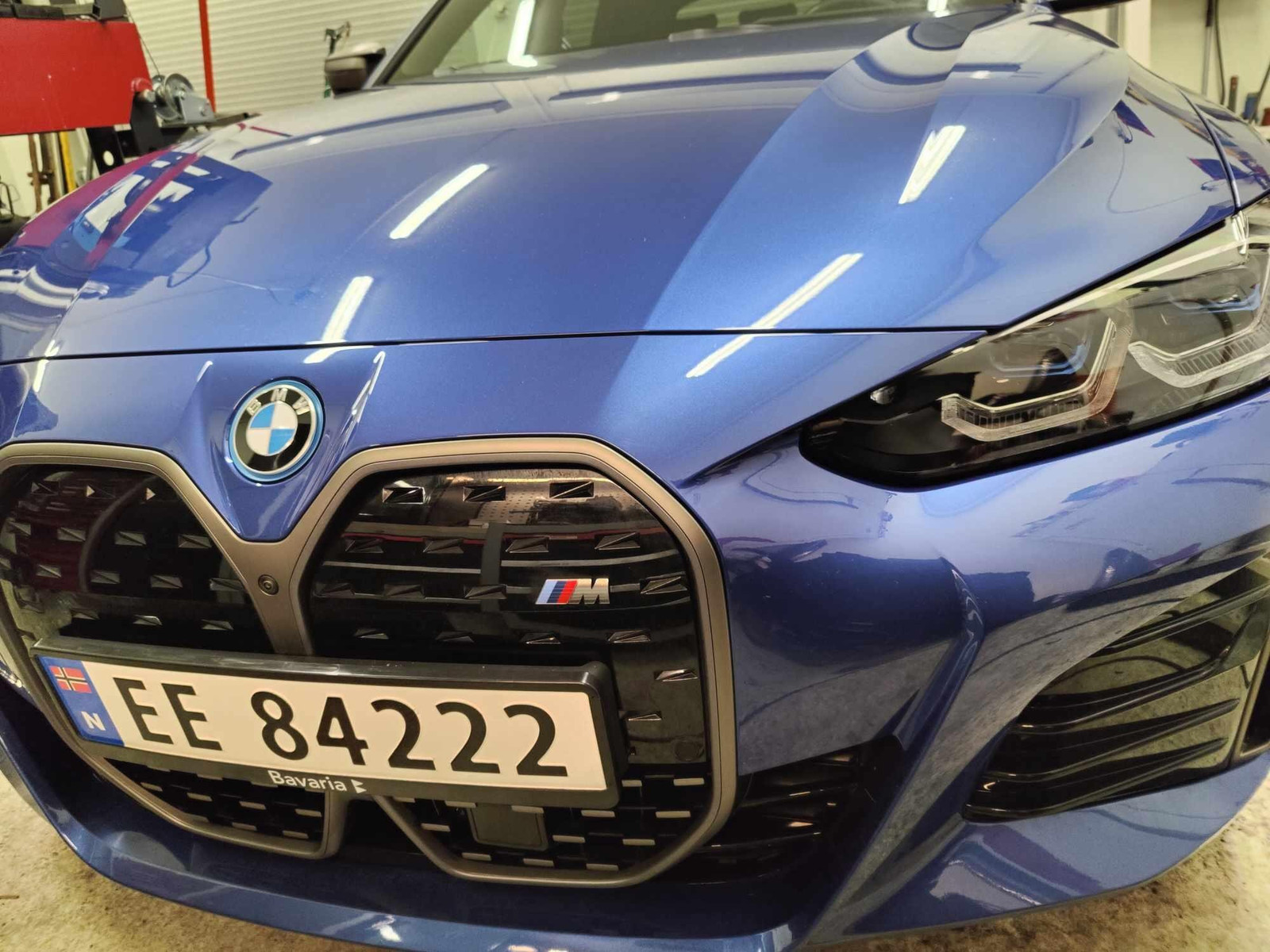 BMW i4 M50