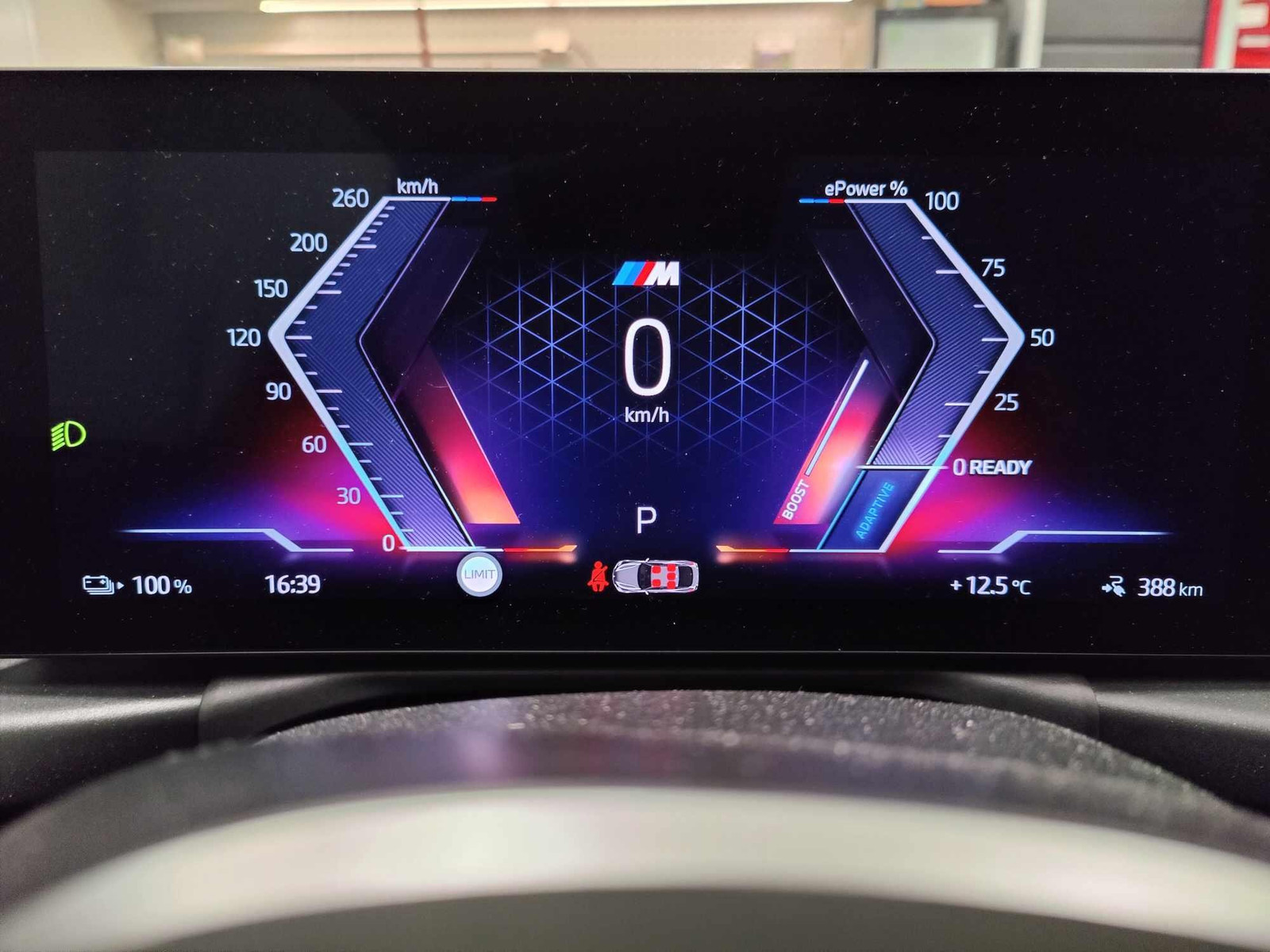 BMW i4 M50