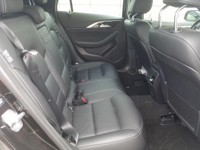 Infiniti QX30 Base 2018