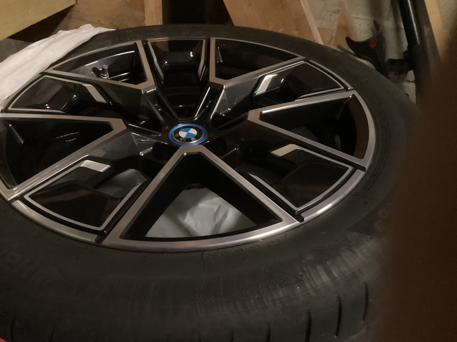 BMW i4 M50