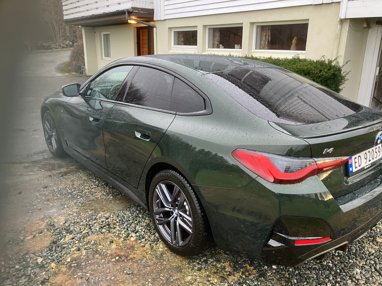 BMW i4 M50