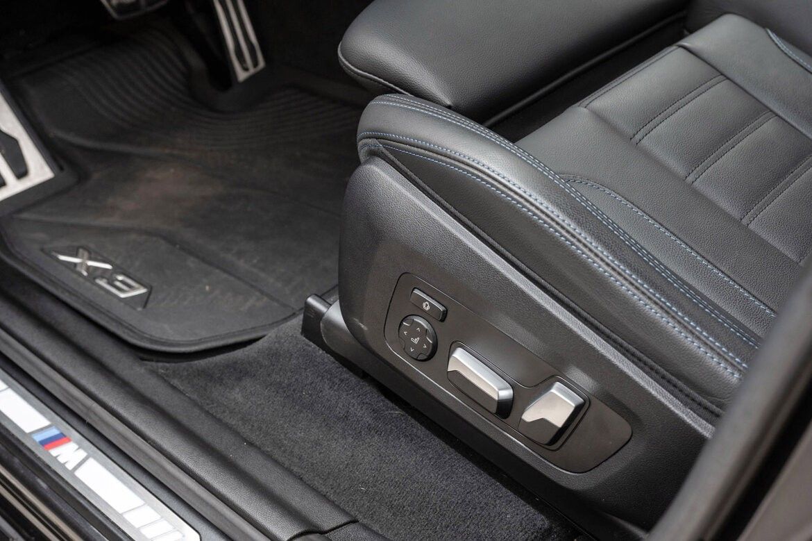 BMW iX3