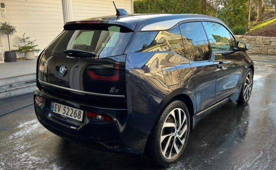 BMW i3