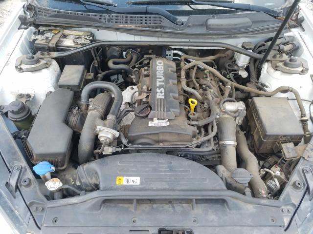 Hyundai Genesis CO 2013