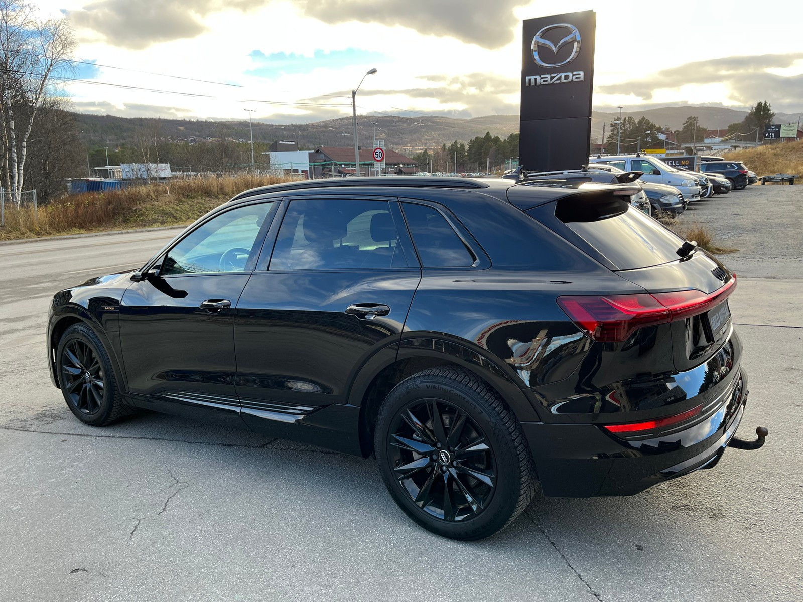 Audi e-tron