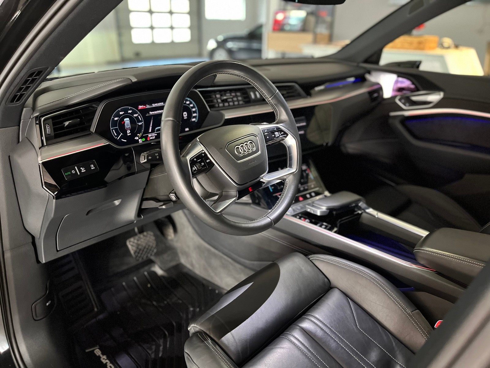 Audi e-tron