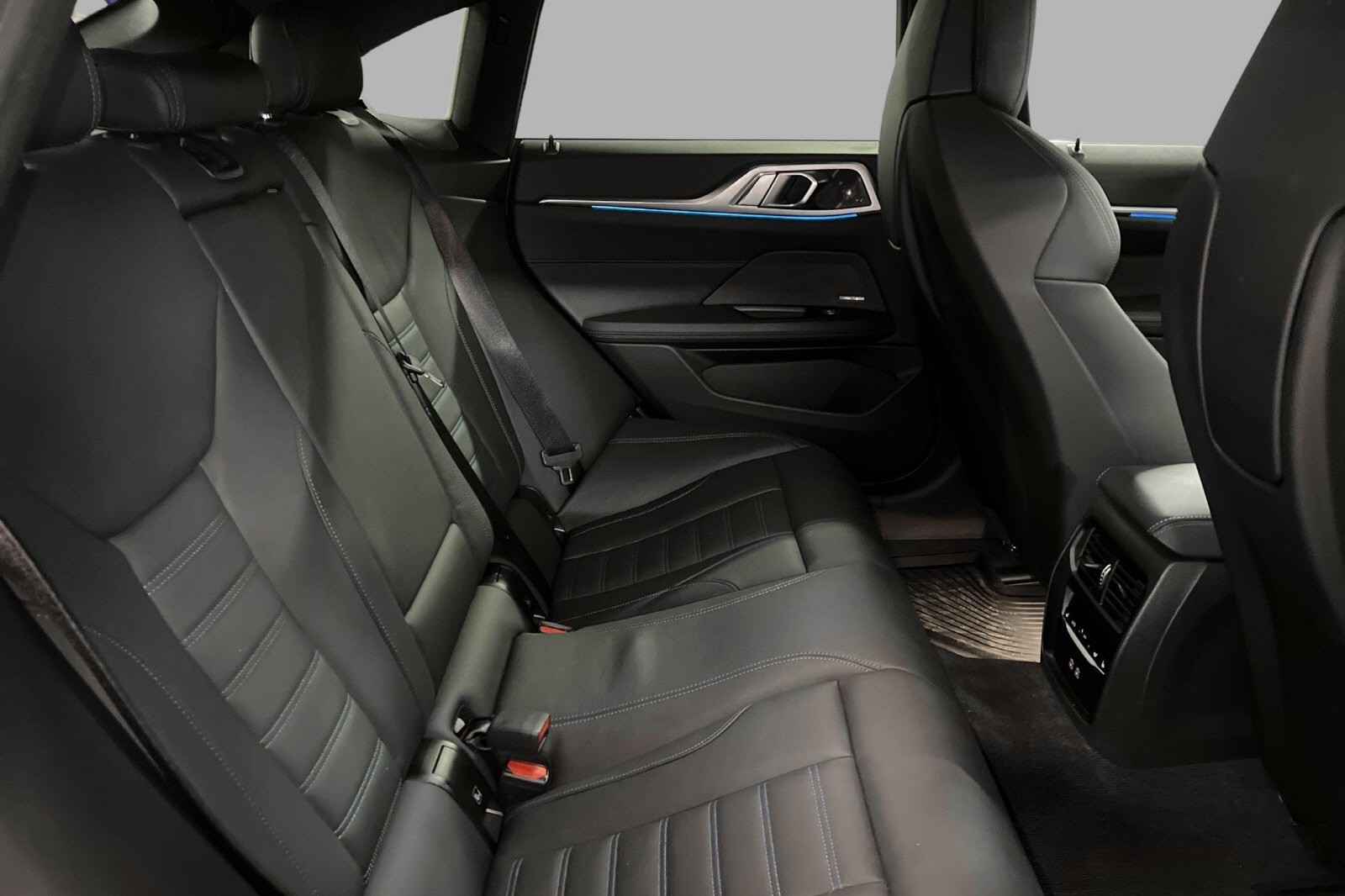 BMW i4 M50