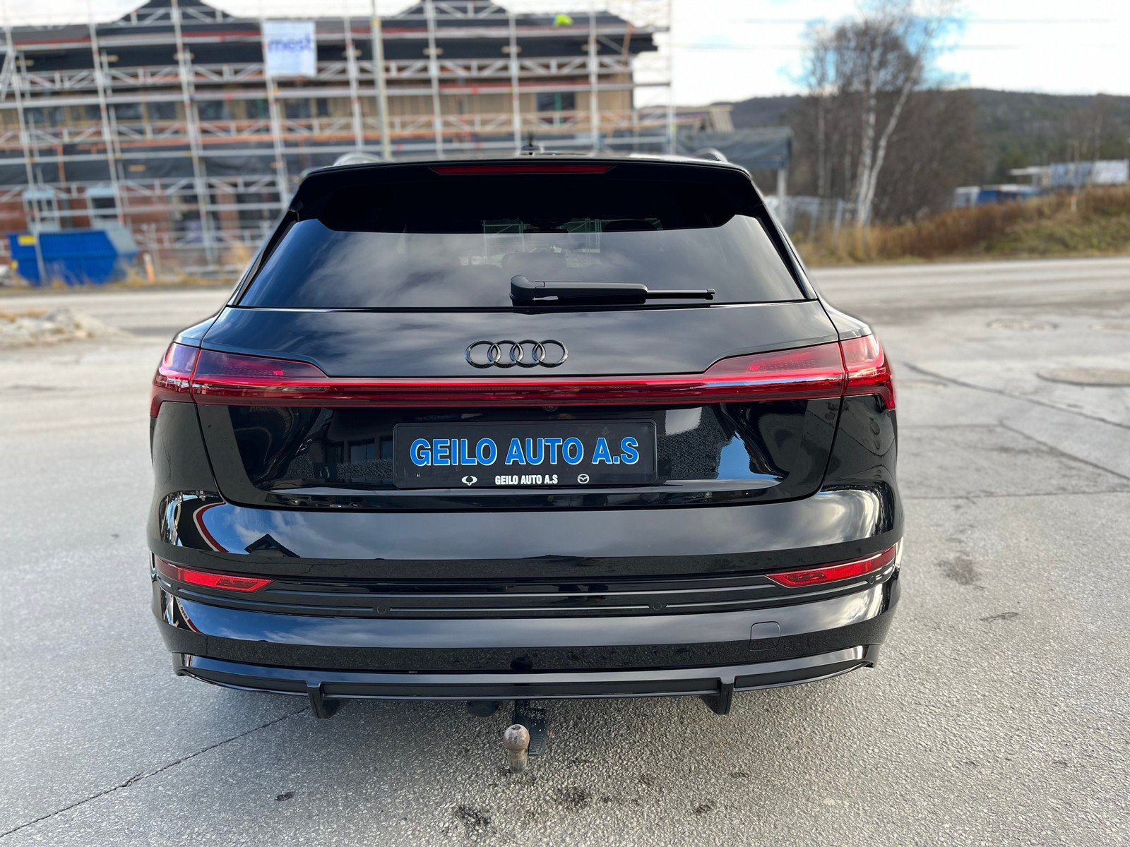 Audi e-tron