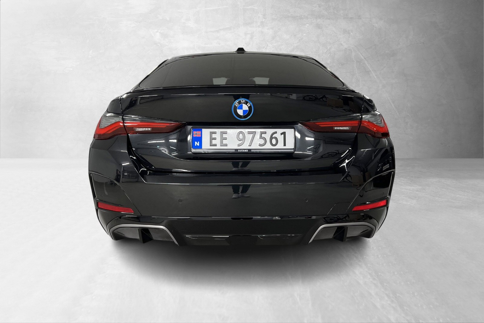 BMW i4 M50