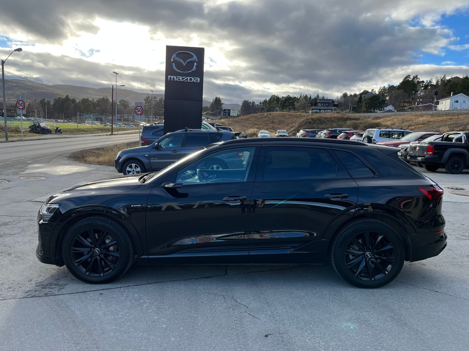 Audi e-tron