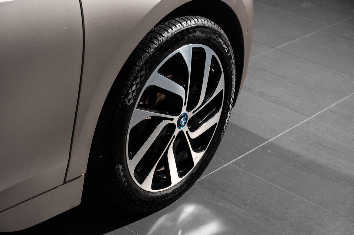 BMW i3