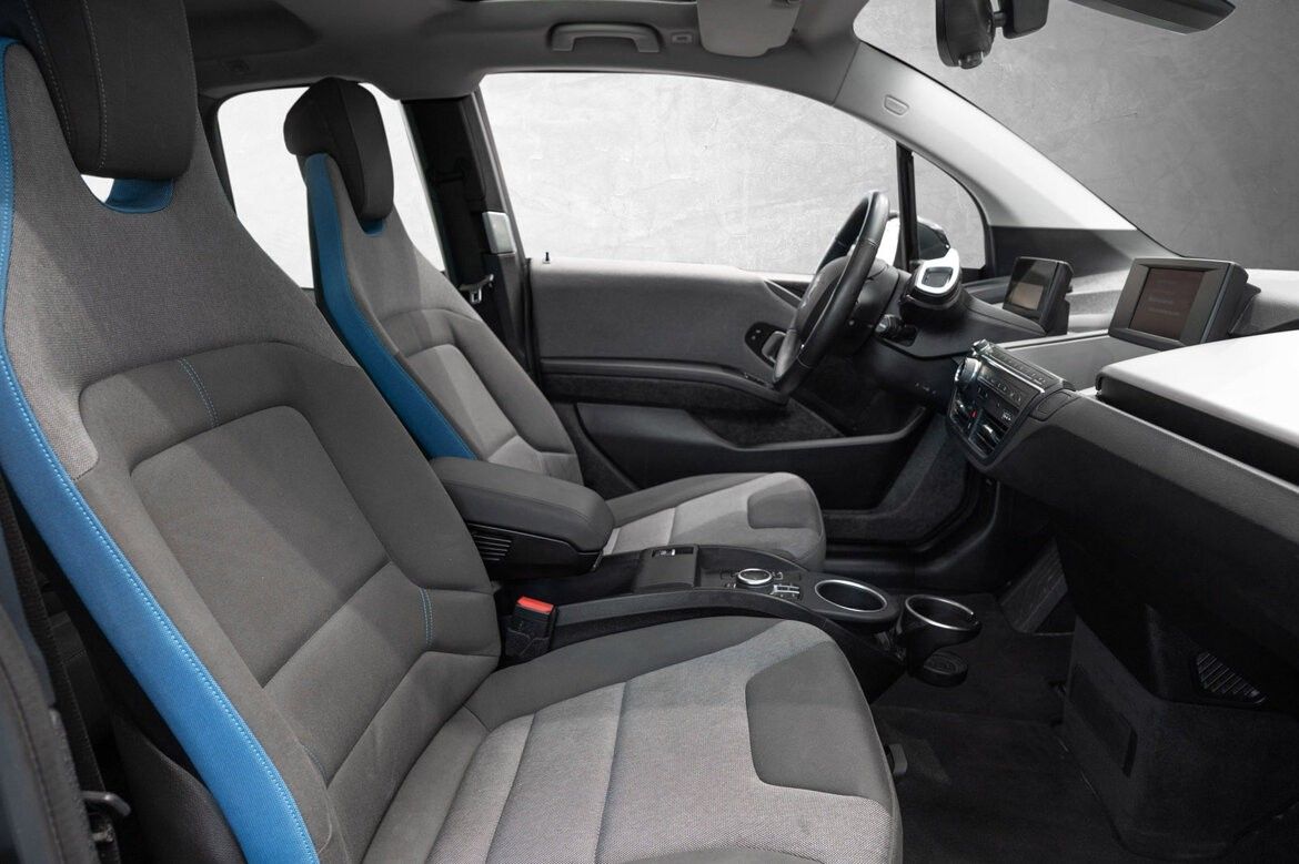 BMW i3