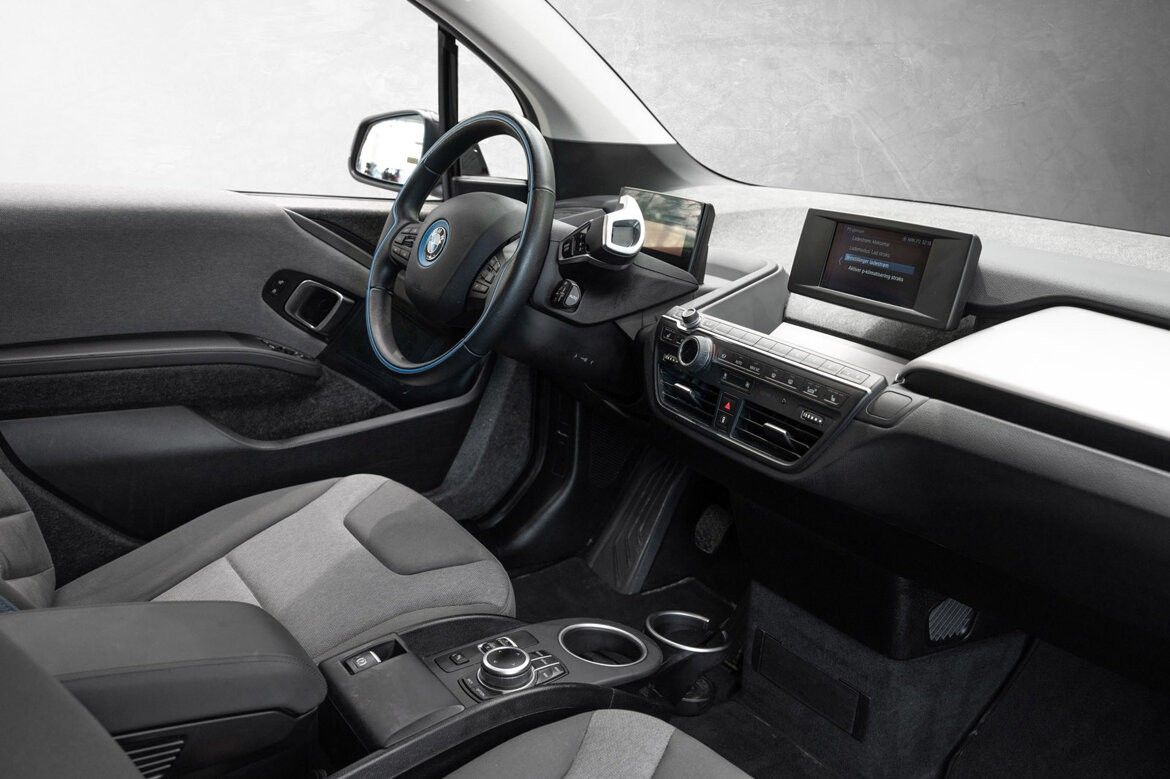 BMW i3