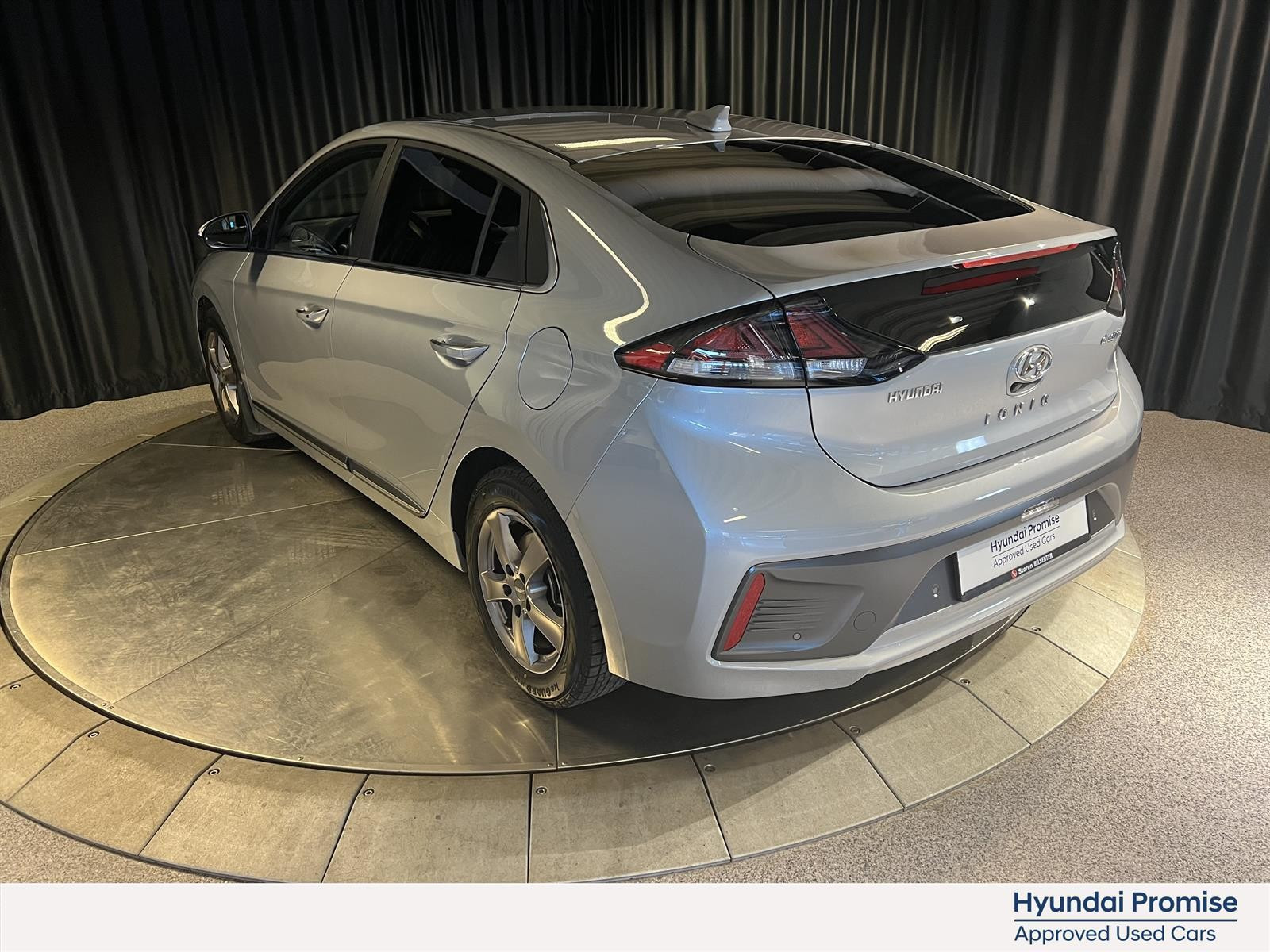 Hyundai IONIQ
