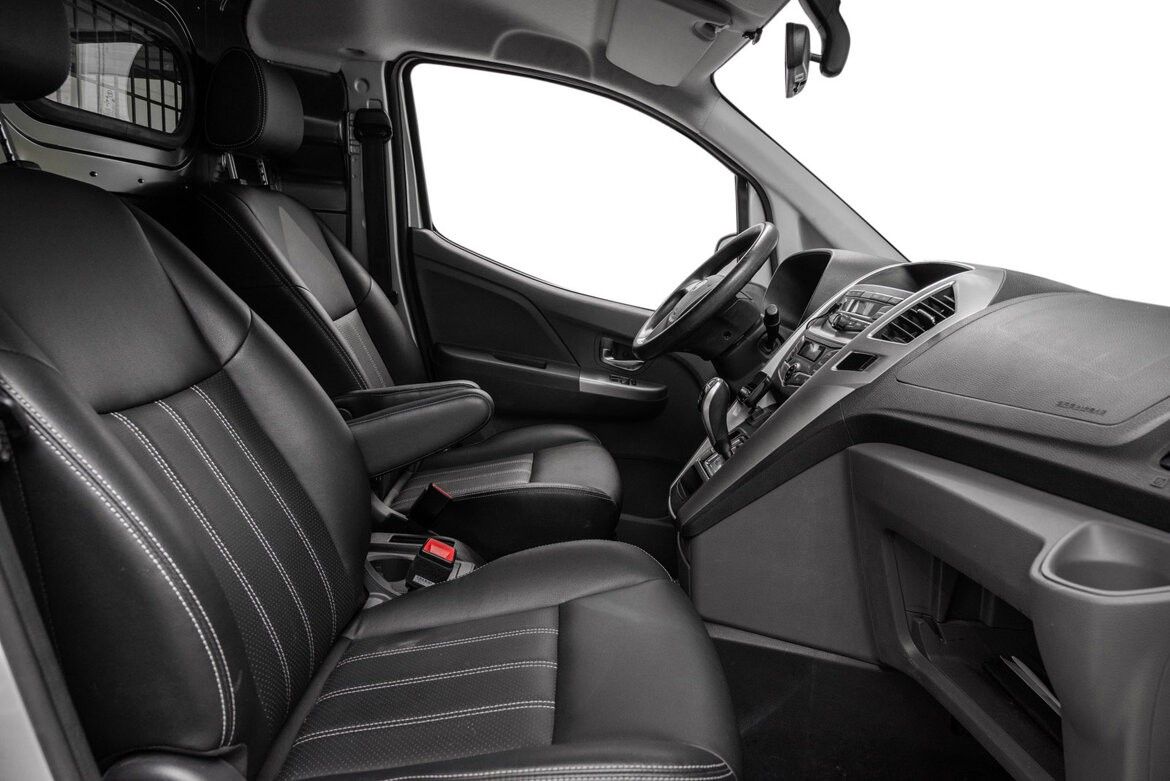 BYD T3
