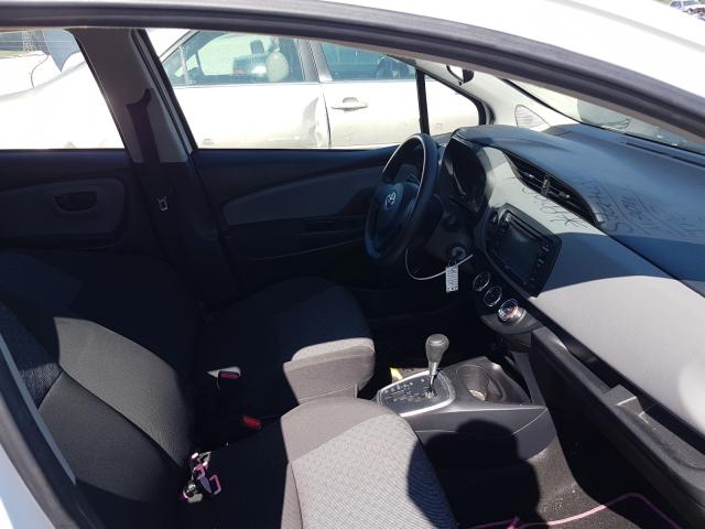 Toyota Yaris 2015