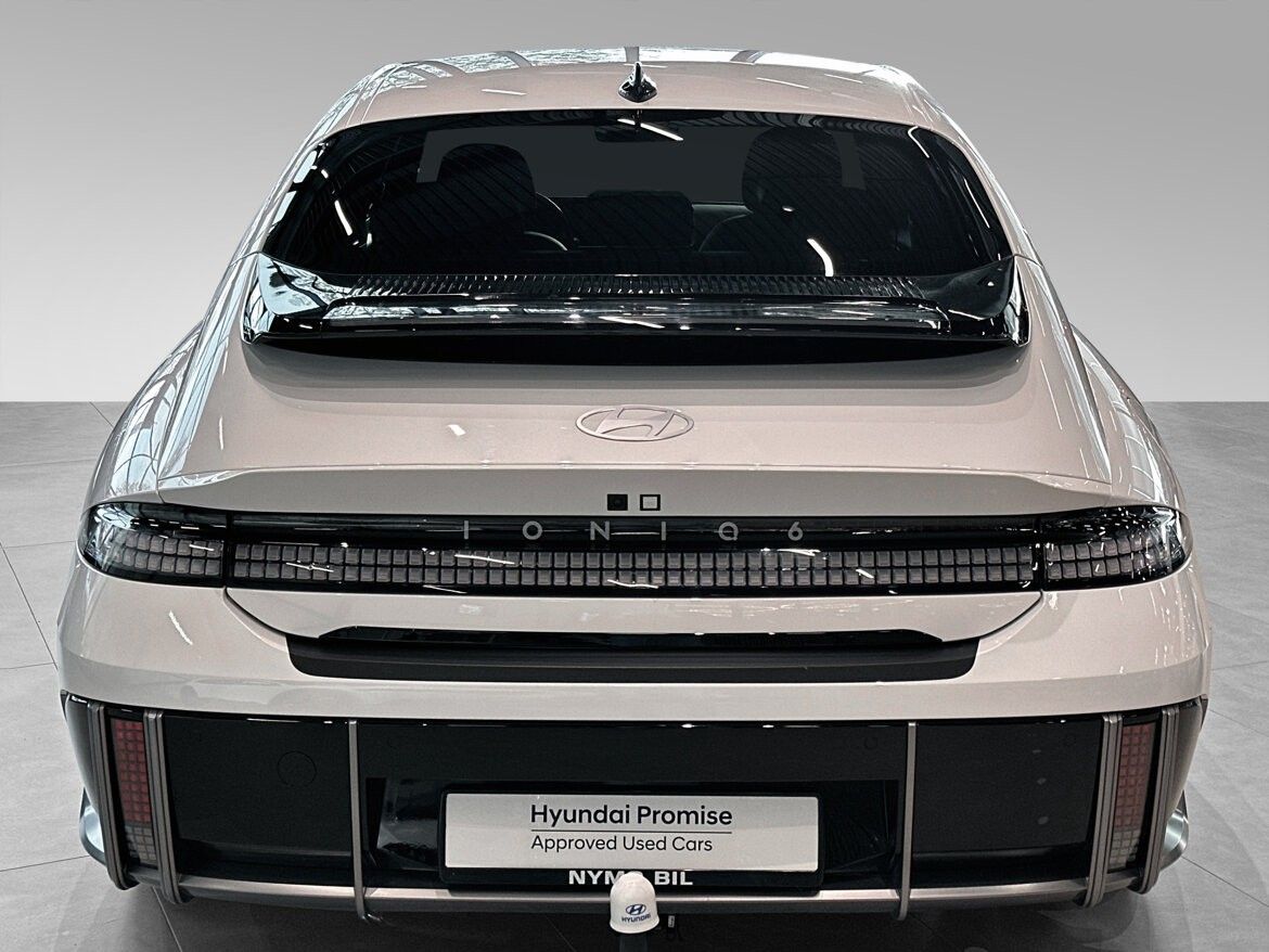 Hyundai Ioniq 6
