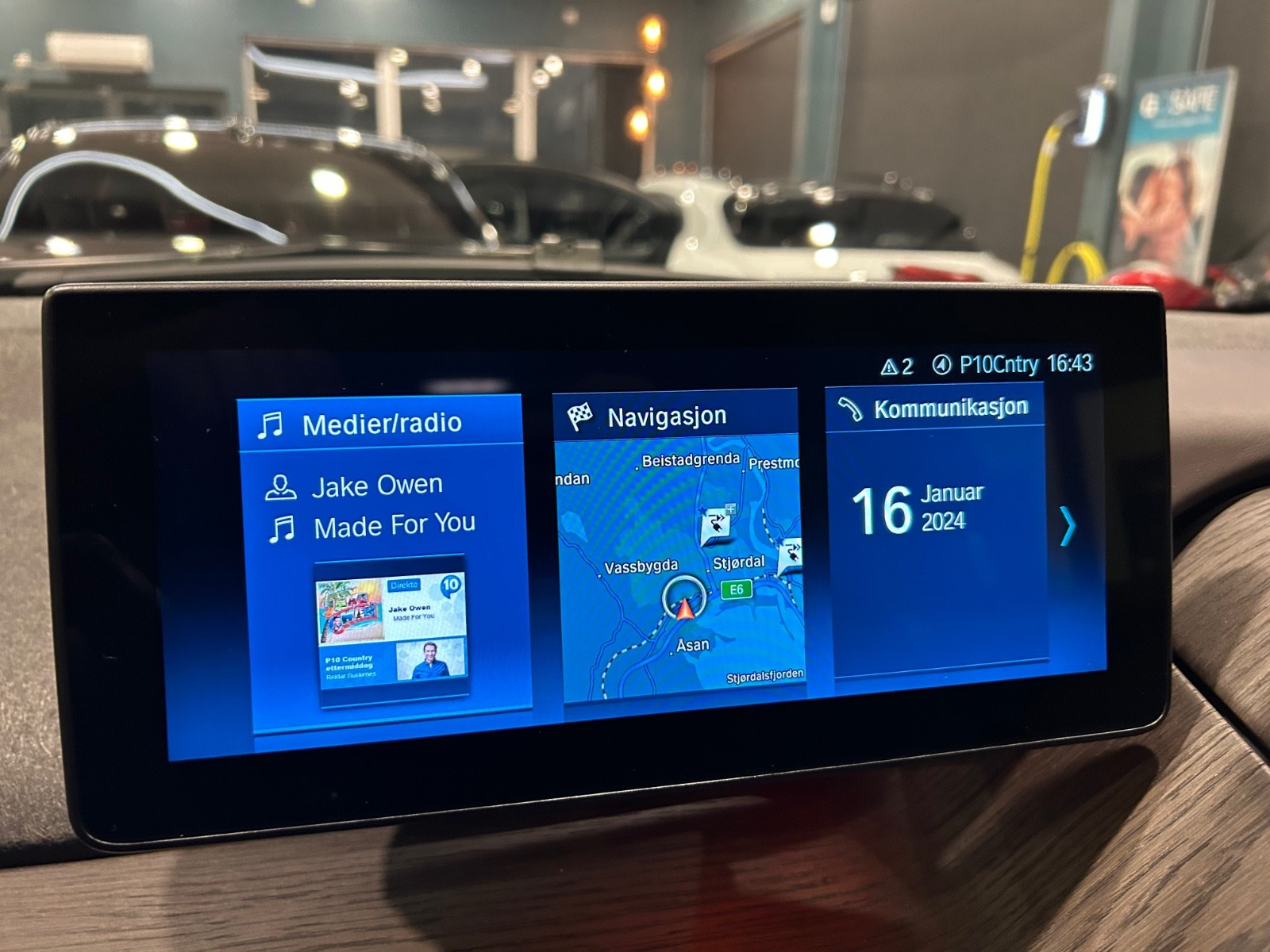 BMW i3