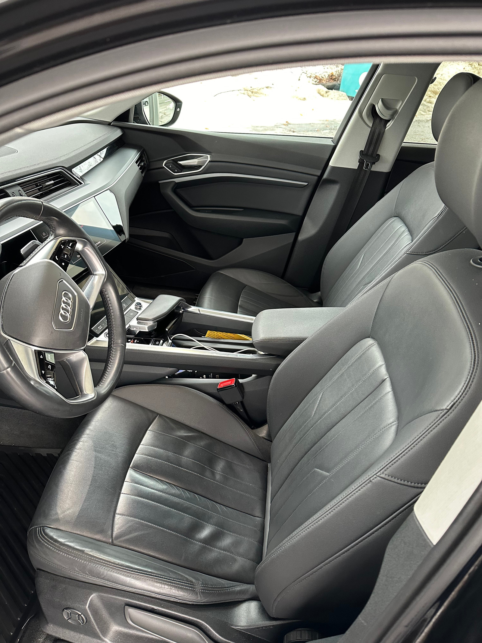 Audi e-tron