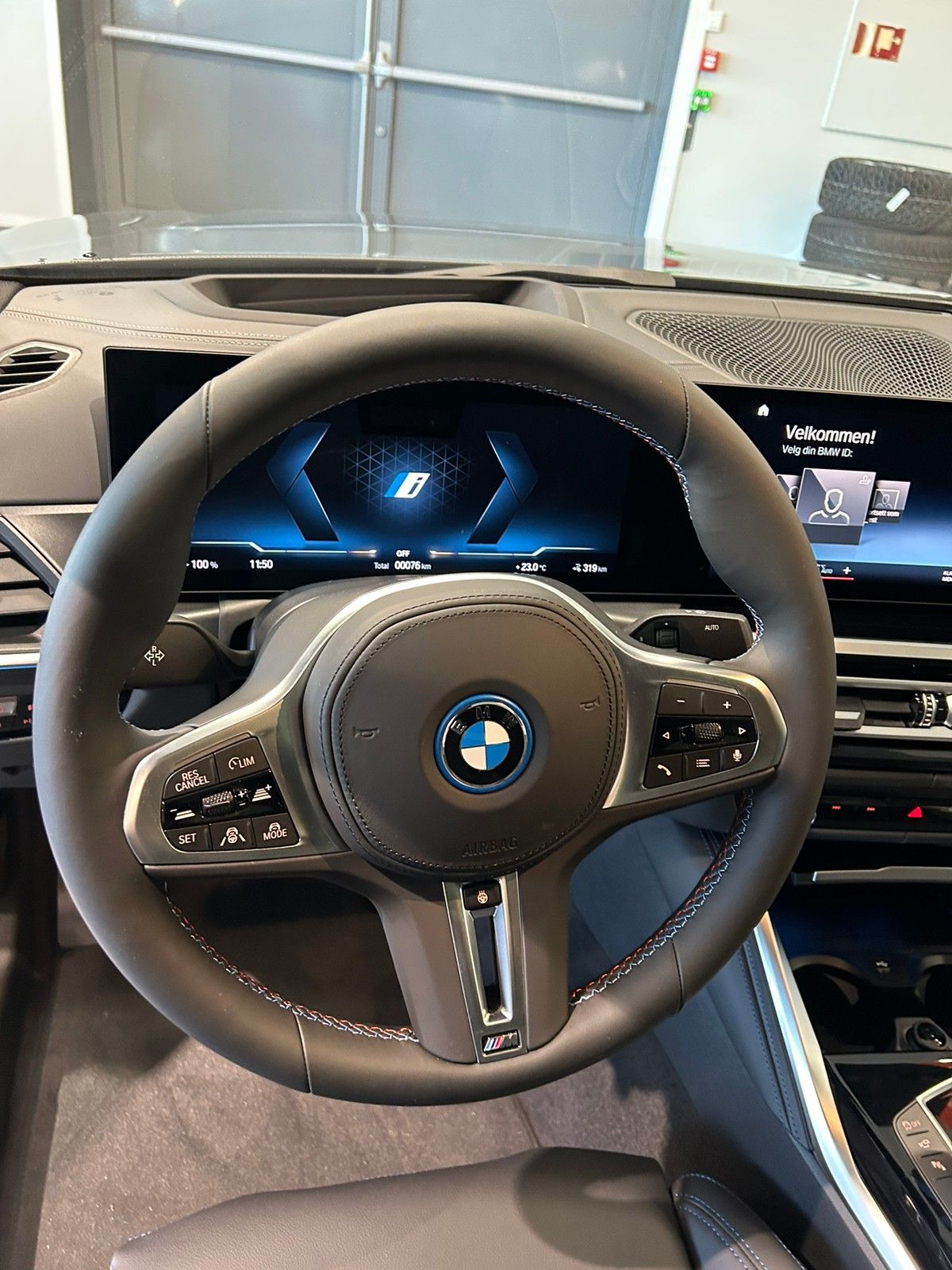 BMW i4 M50