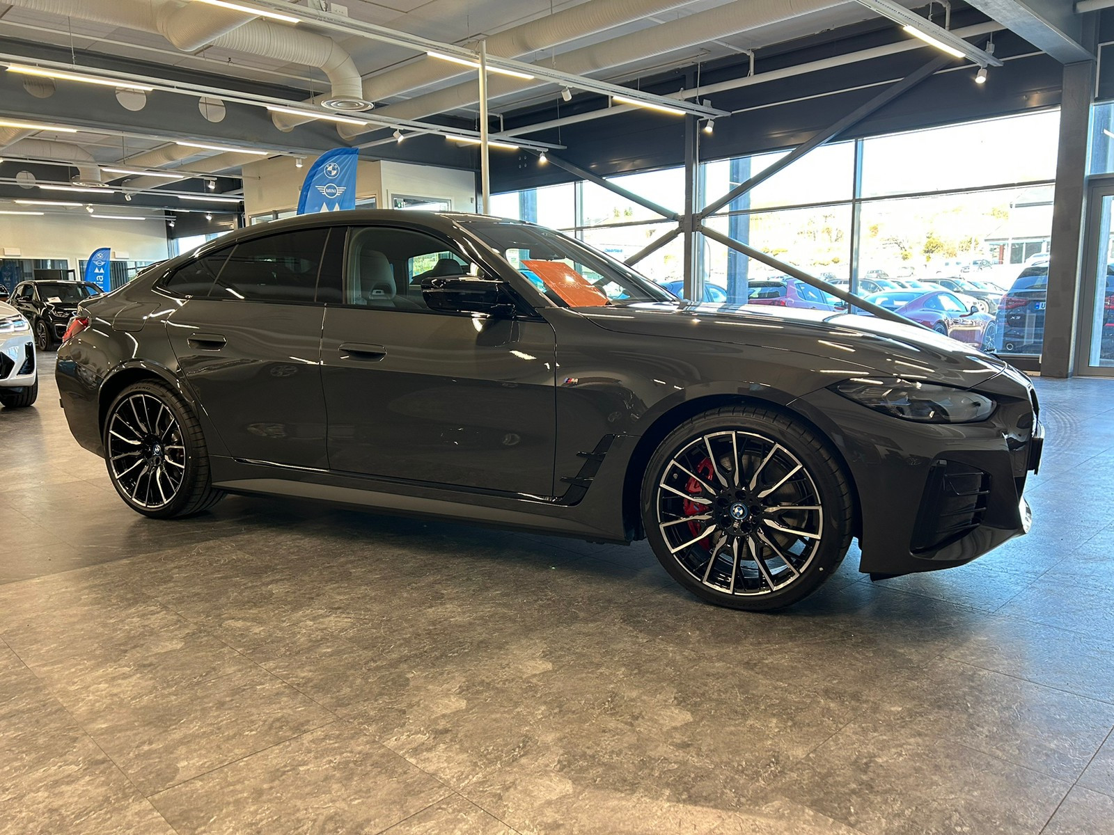 BMW i4 M50