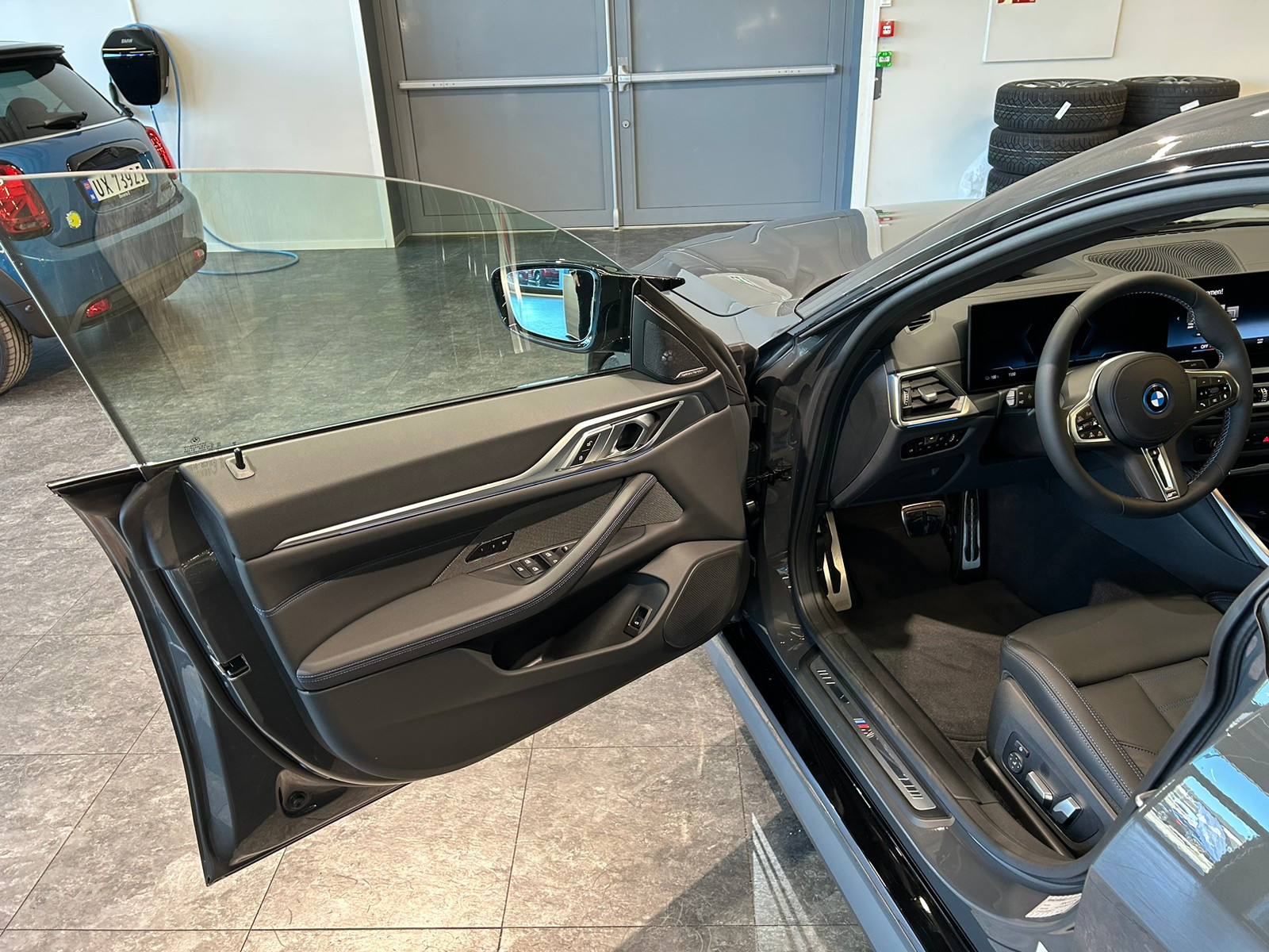 BMW i4 M50