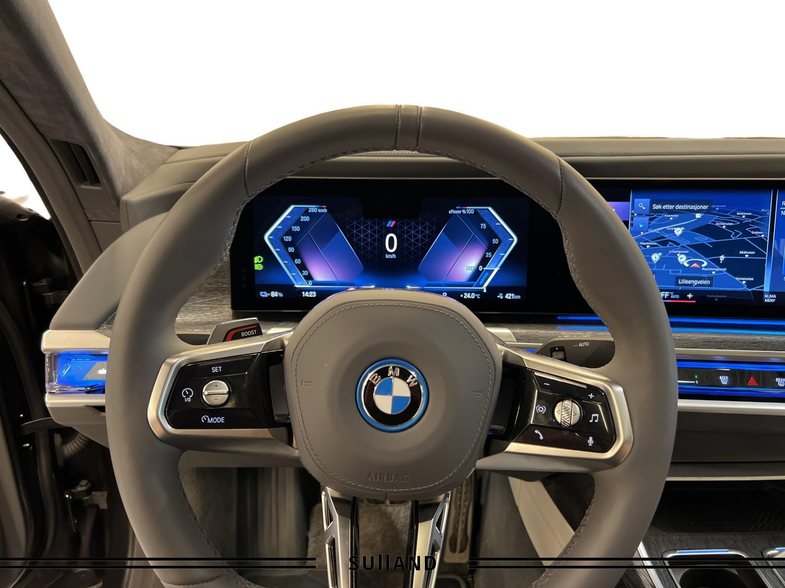 BMW i7